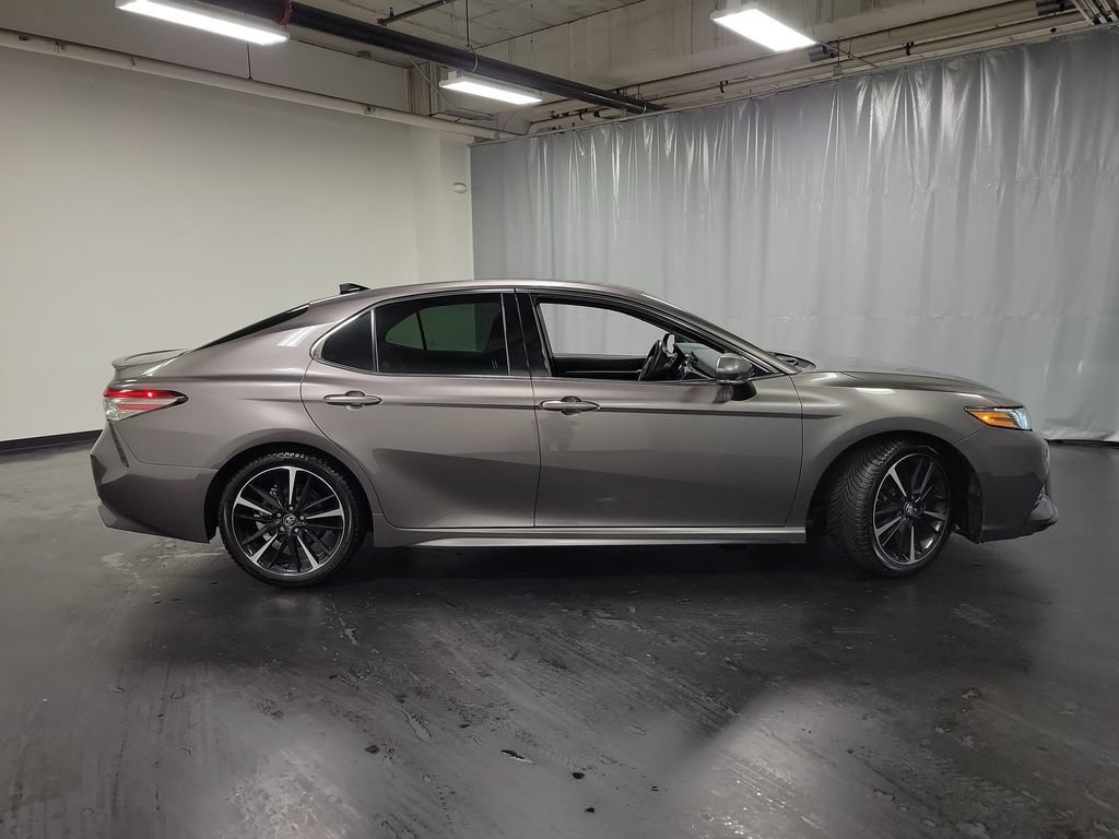Used 2018 Toyota Camry XSE w/ Driver Assist Package FWD image 9