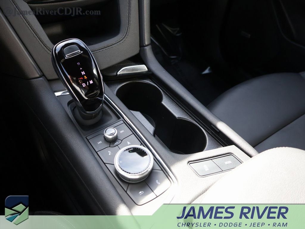 Used 2024 Cadillac XT5 Premium Luxury image 39