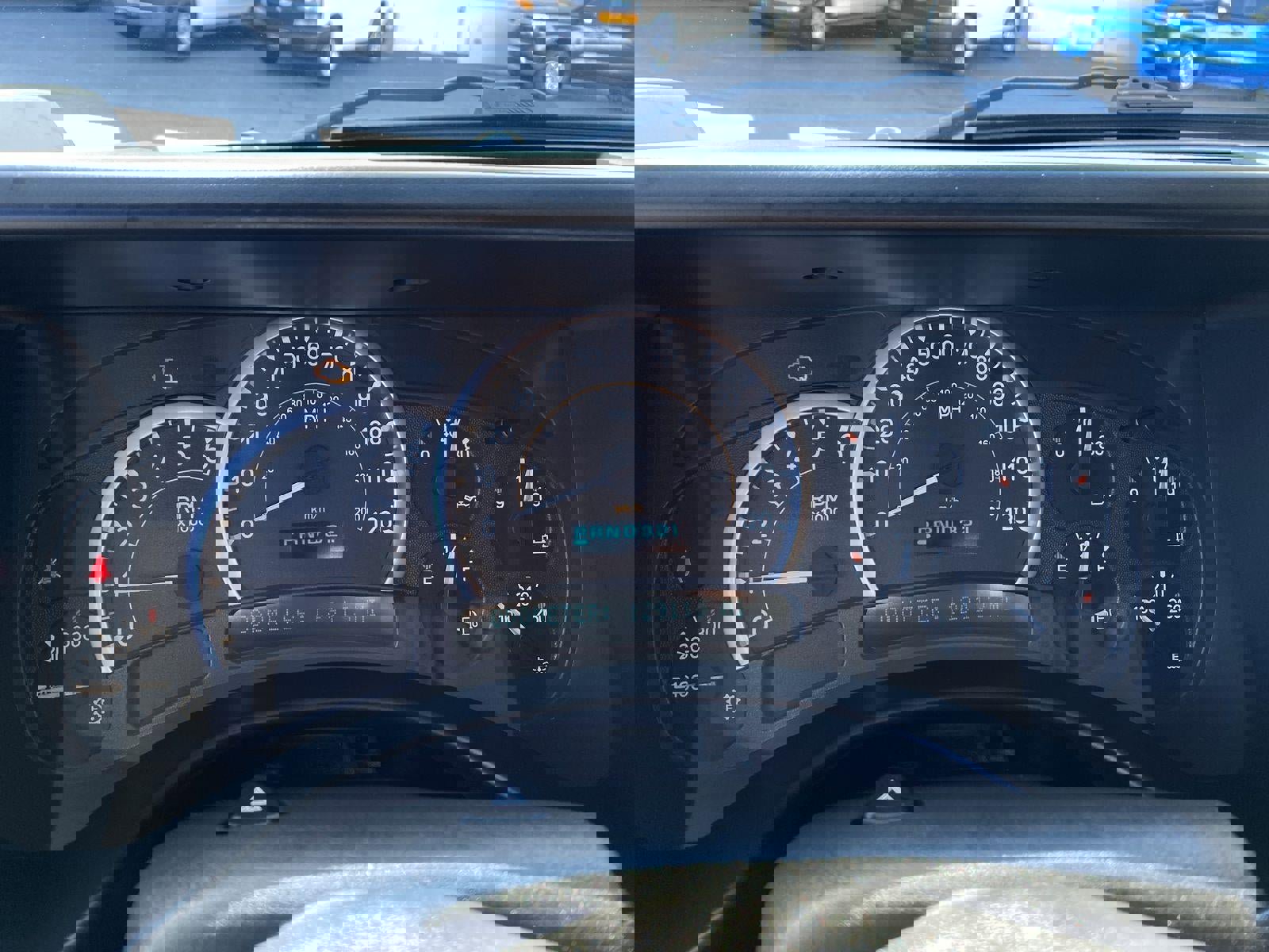 Used 2005 HUMMER H2 SUV w/ Preferred Equipment Group image 36