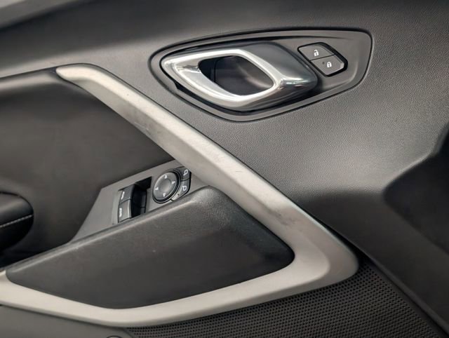Used 2017 Chevrolet Camaro LT image 19