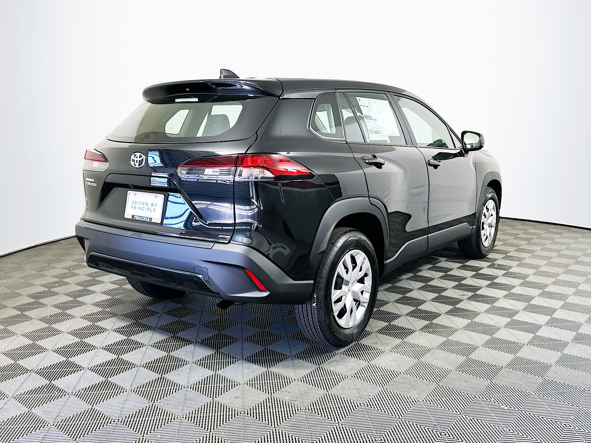 New 2026 Toyota Corolla Cross L image 7