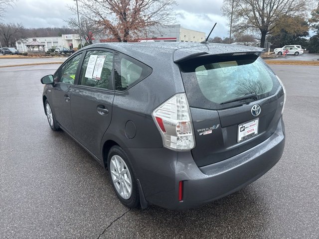 Used 2012 Toyota Prius V image 3
