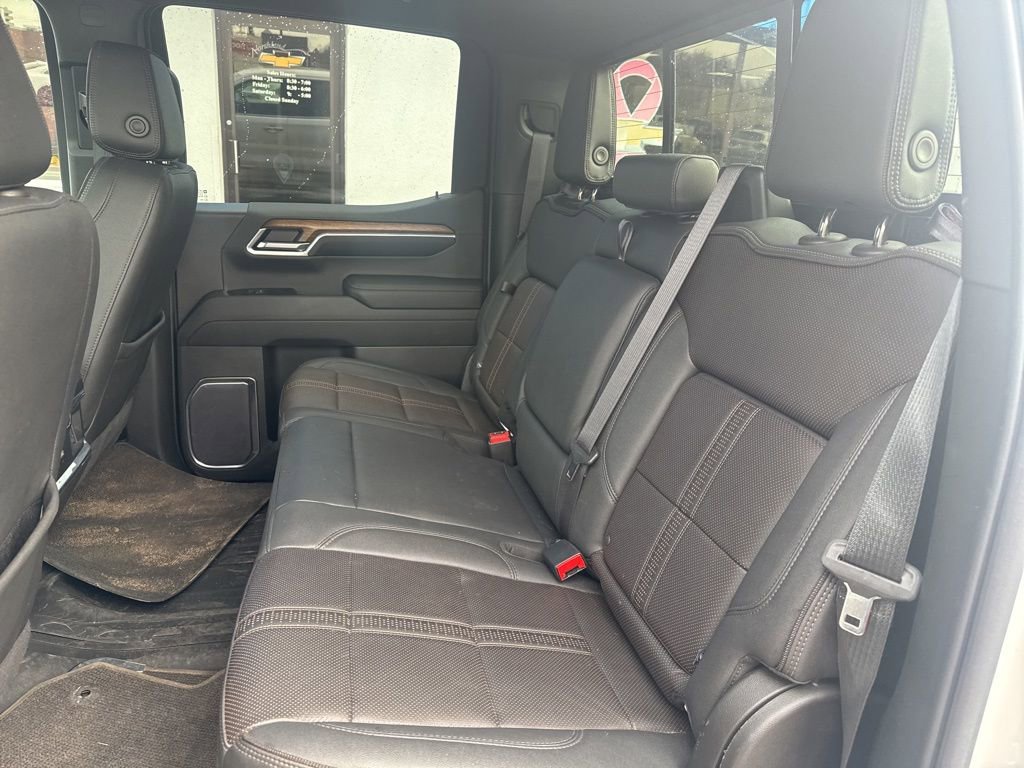 Certified 2022 Chevrolet Silverado 1500 High Country w/ Z71 Off-Road Package AWD/4WD image 29