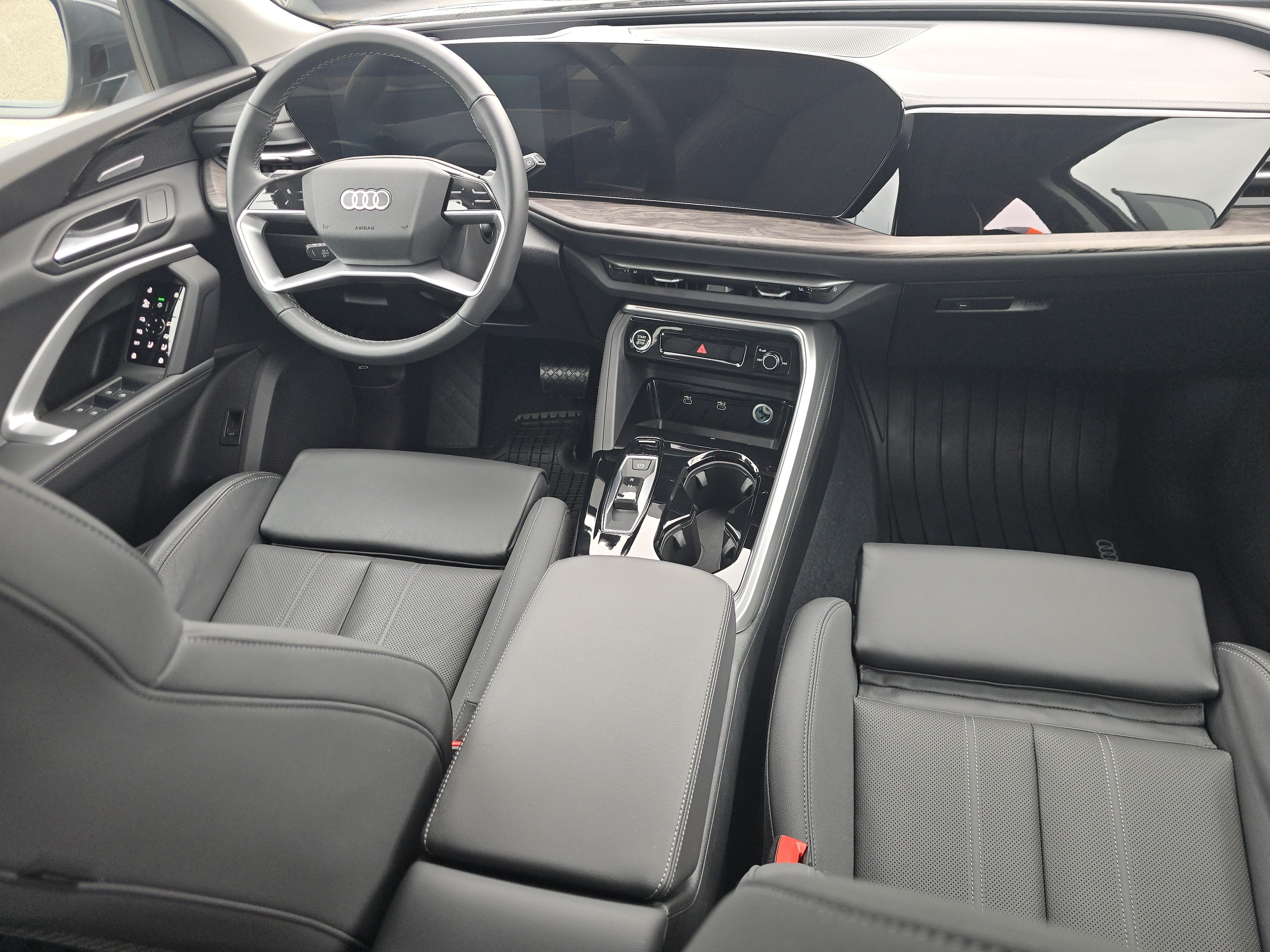 Certified 2025 Audi Q5 Premium Plus w/ Premium Plus AWD/4WD image 21