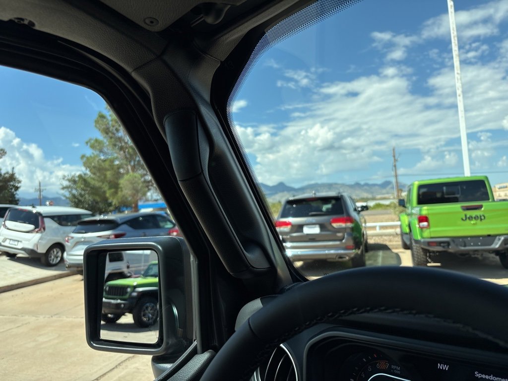 New 2025 Jeep Wrangler Unlimited Sahara image 40