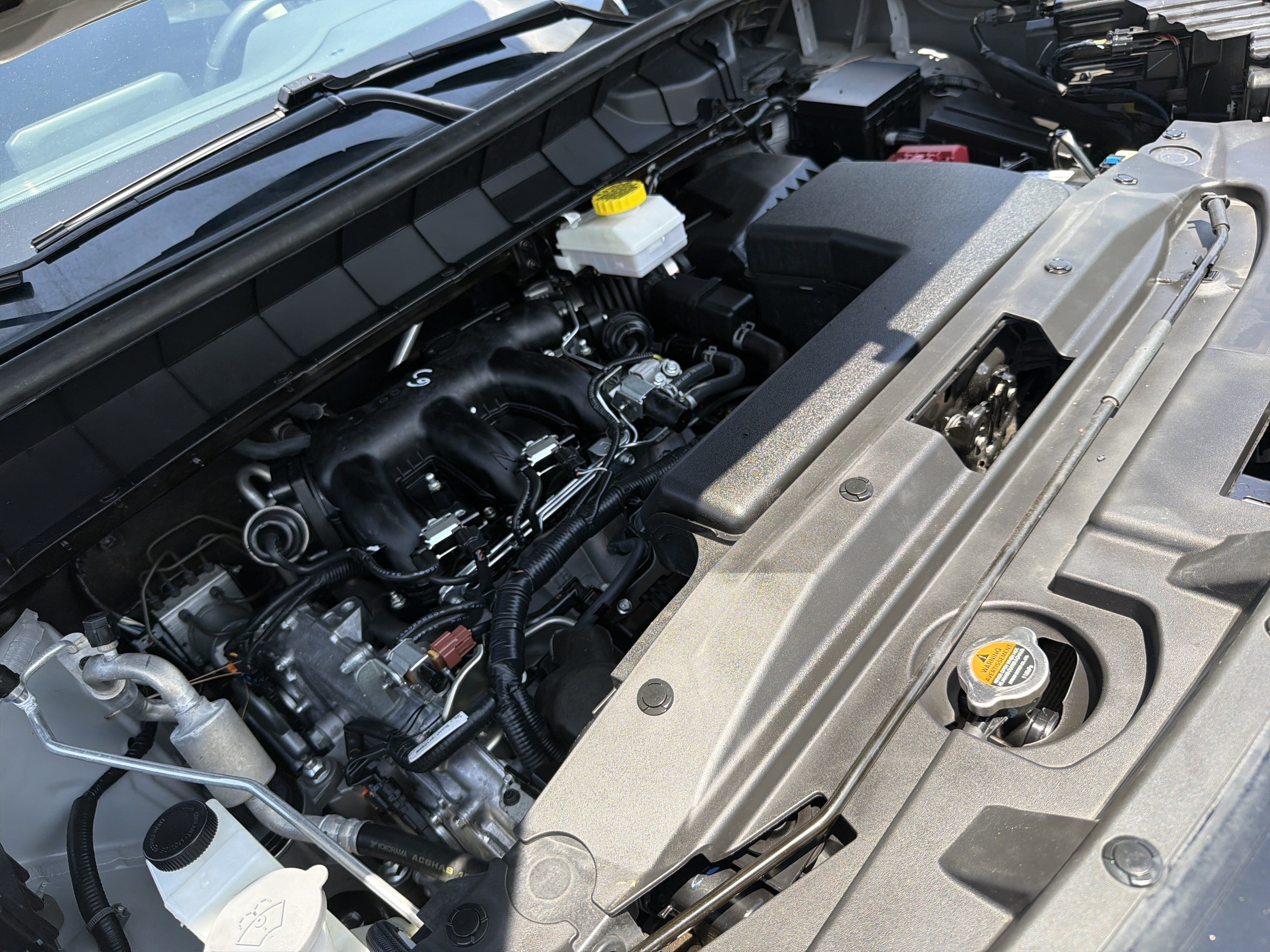 Used 2024 Nissan Pathfinder SV AWD/4WD image 22
