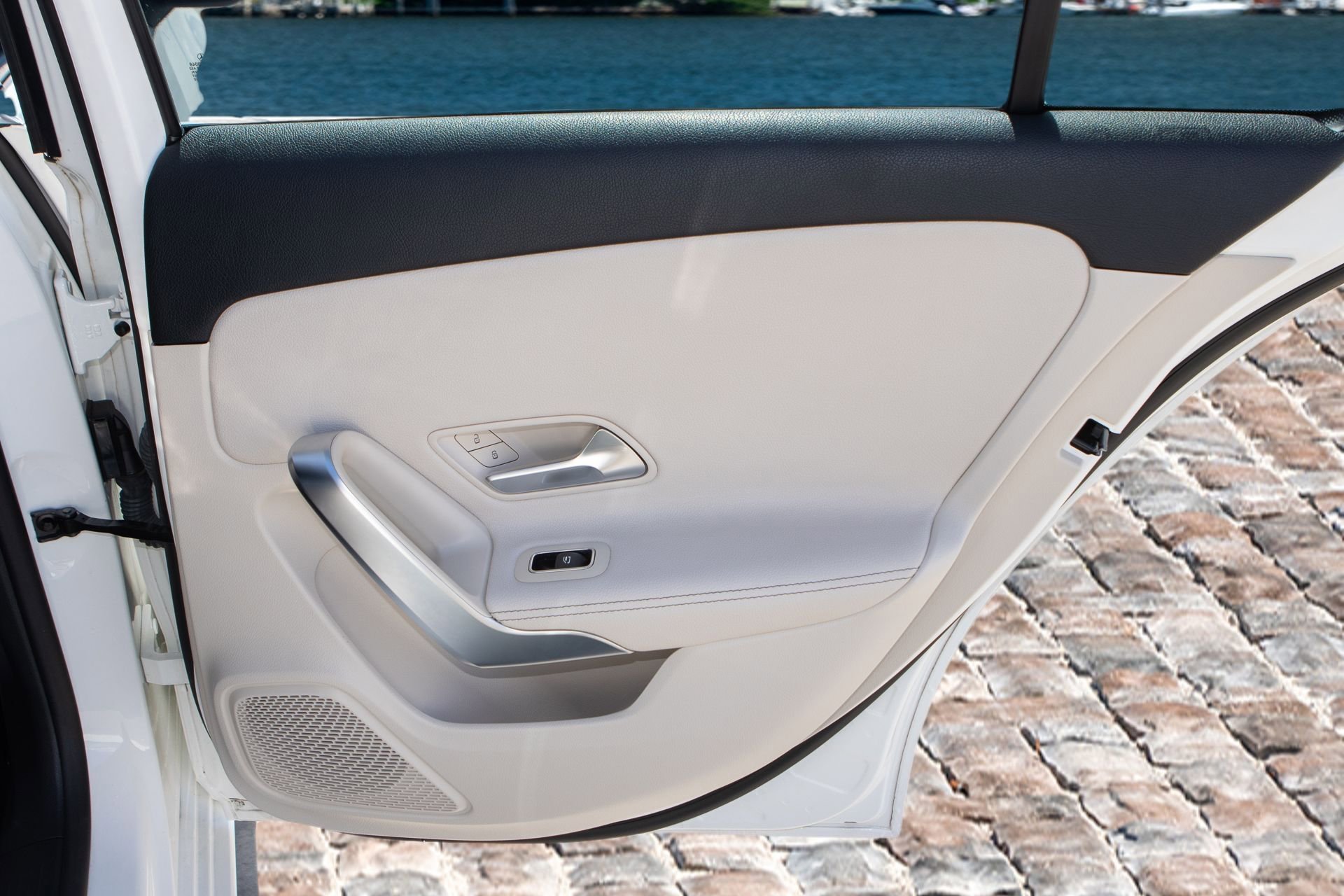 Used 2022 Mercedes-Benz A 220 image 13