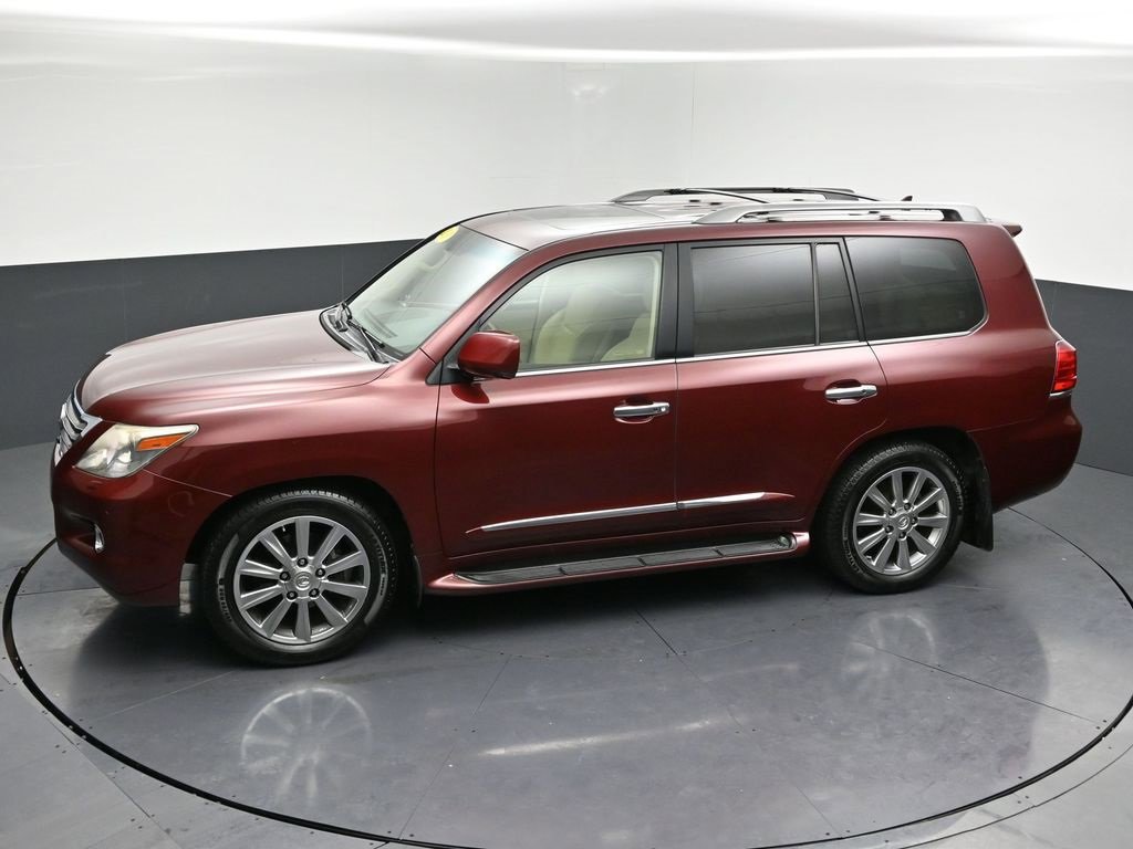 Used 2011 Lexus LX 570 4WD image 33