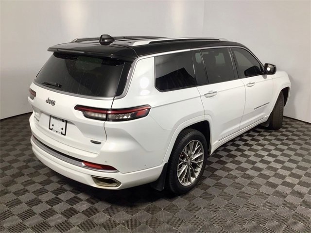 Used 2022 Jeep Grand Cherokee L Summit w/ Luxury Tech Group V image 14