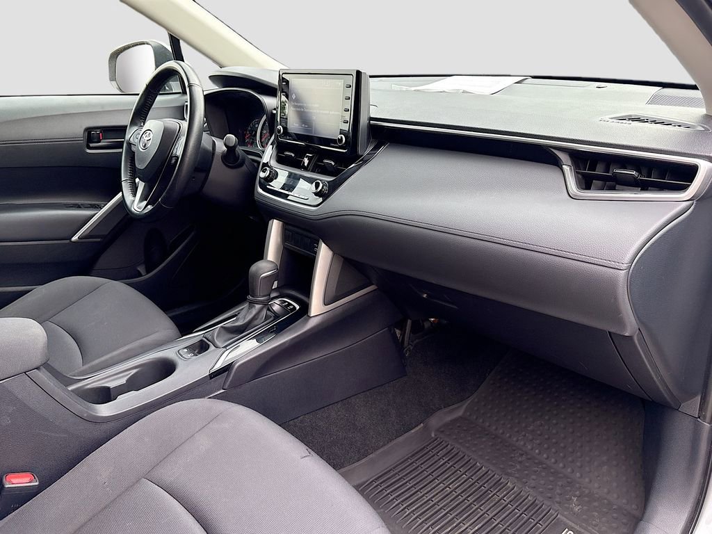 Used 2022 Toyota Corolla Cross LE w/ Black Badges Package (TMS) image 26