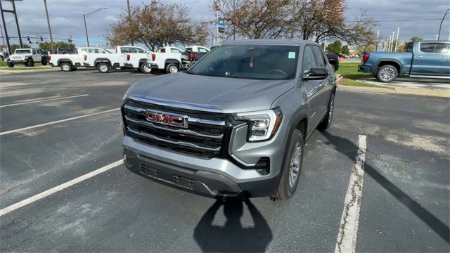 New 2026 GMC Terrain Elevation w/ LPO, Floor Liner Package image 5