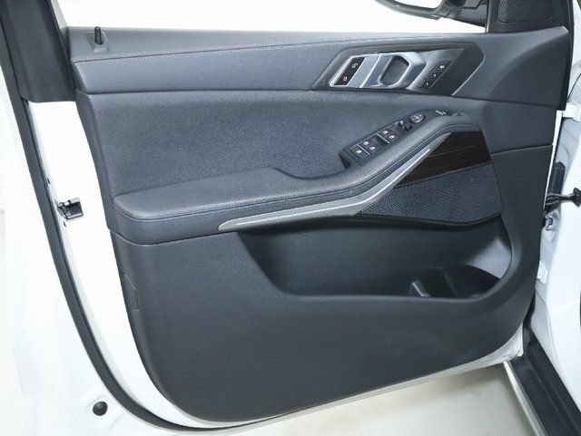 Used 2020 BMW X5 xDrive40i w/ Premium Package AWD/4WD image 19