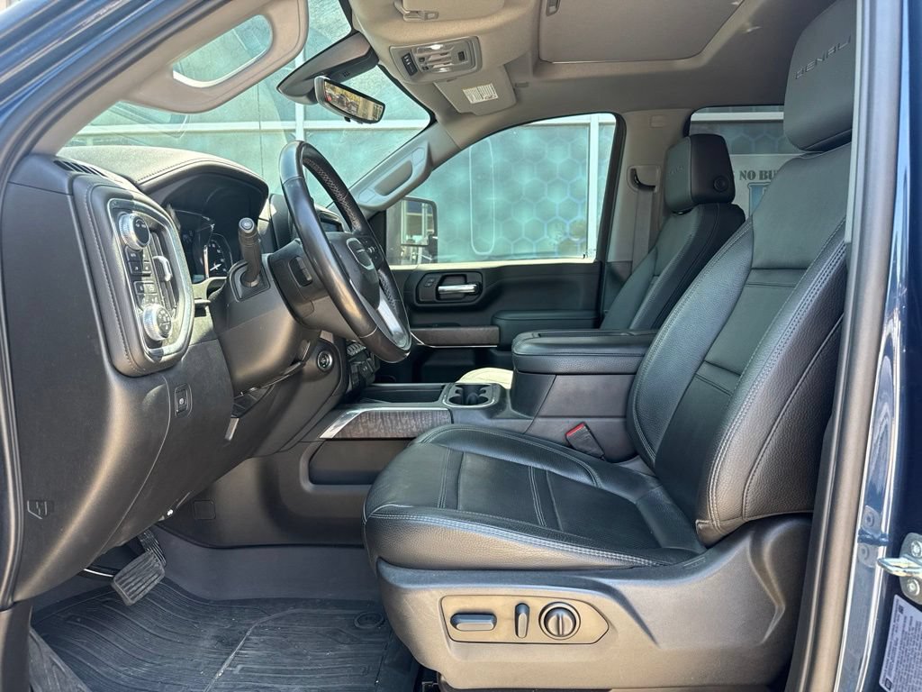 Used 2022 GMC Sierra 2500 Denali w/ Denali Ultimate Package AWD/4WD image 8