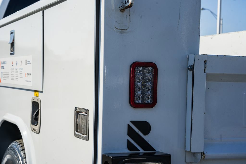 Used 2023 Ford F350 XL w/ Snow Plow Prep Package image 9