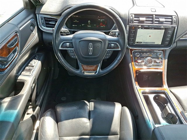 Used 2017 Lincoln Continental Select w/ Climate Package image 11