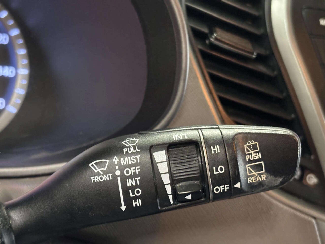 Used 2016 Hyundai Santa Fe Sport AWD/4WD image 28