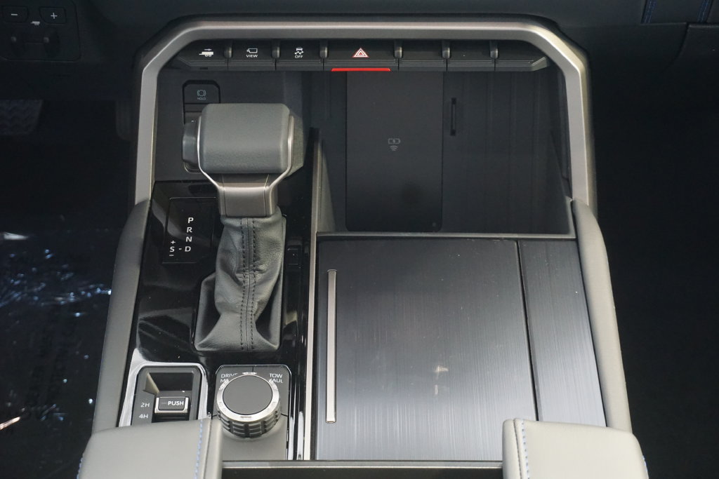 New 2026 Toyota Sequoia Platinum AWD/4WD image 35