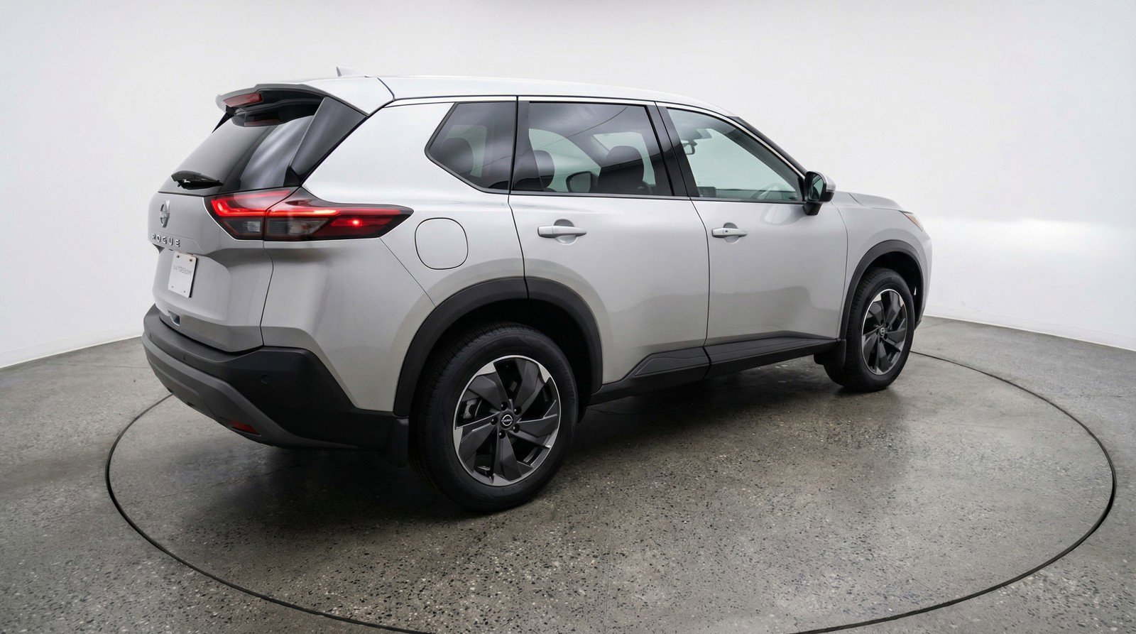 Used 2025 Nissan Rogue SV image 9