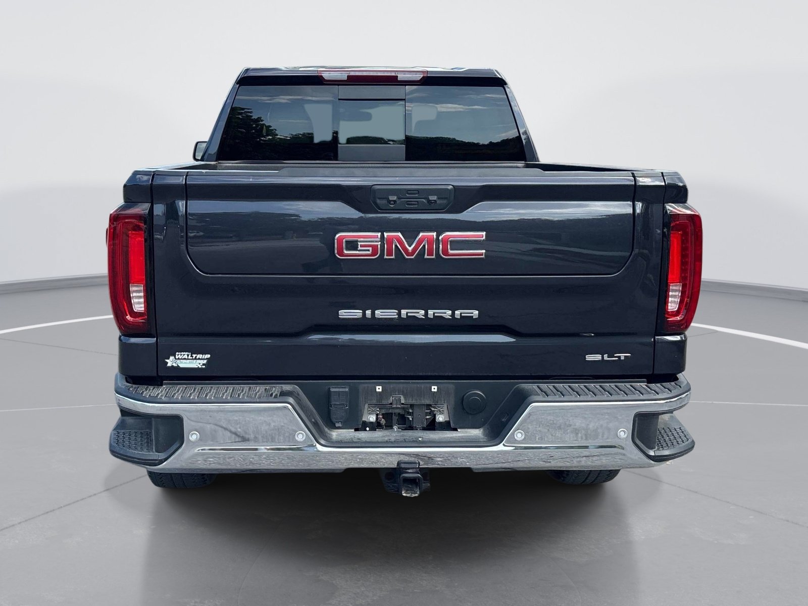 Used 2024 GMC Sierra 1500 SLT w/ SLT Premium Plus Package AWD/4WD image 7