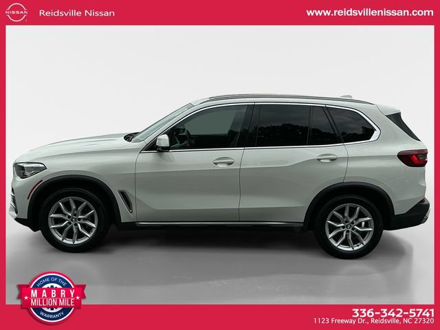 Used 2021 BMW X5 xDrive40i w/ Premium Package AWD/4WD image 3