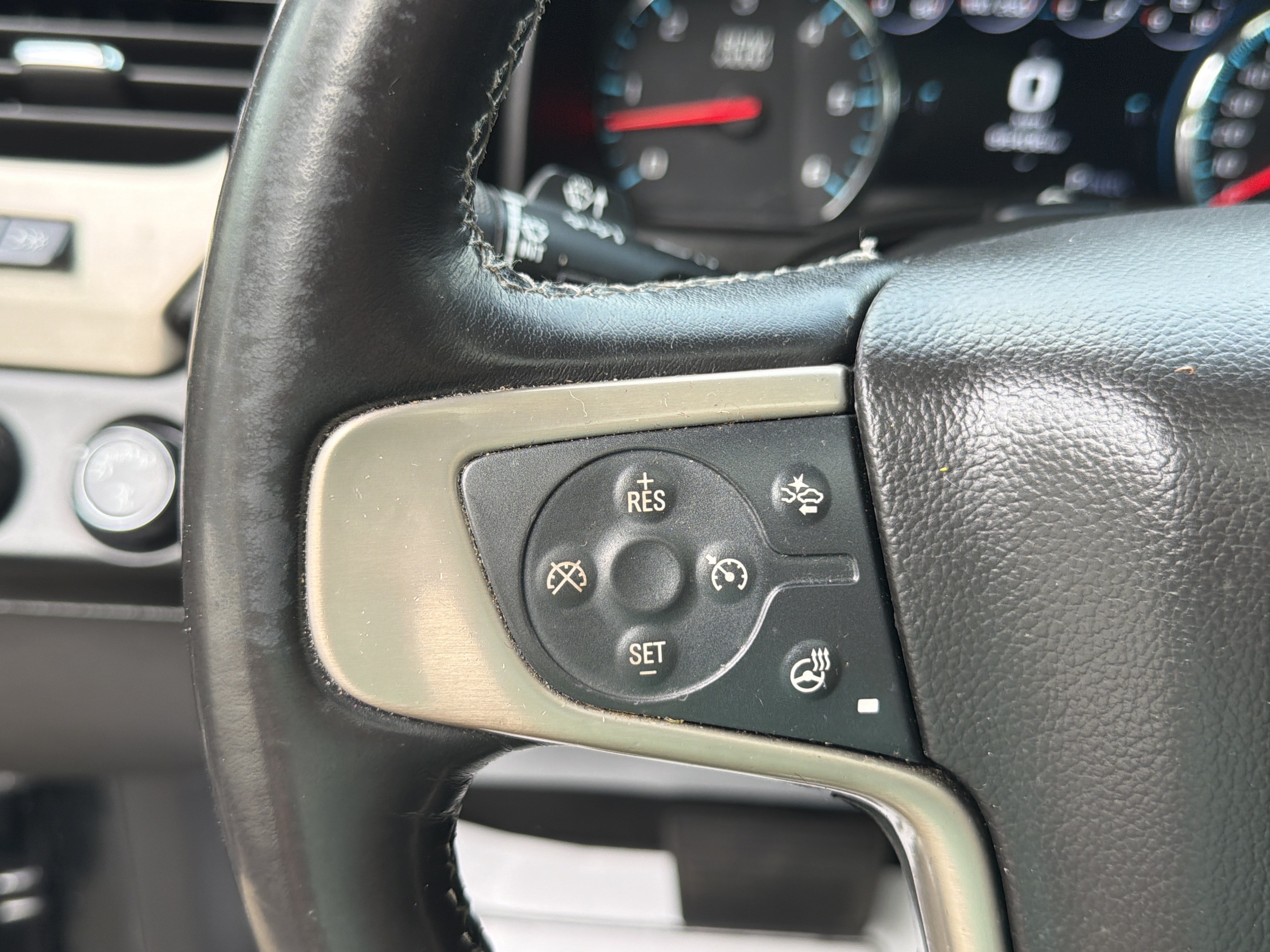 Used 2019 GMC Yukon XL Denali AWD/4WD image 18