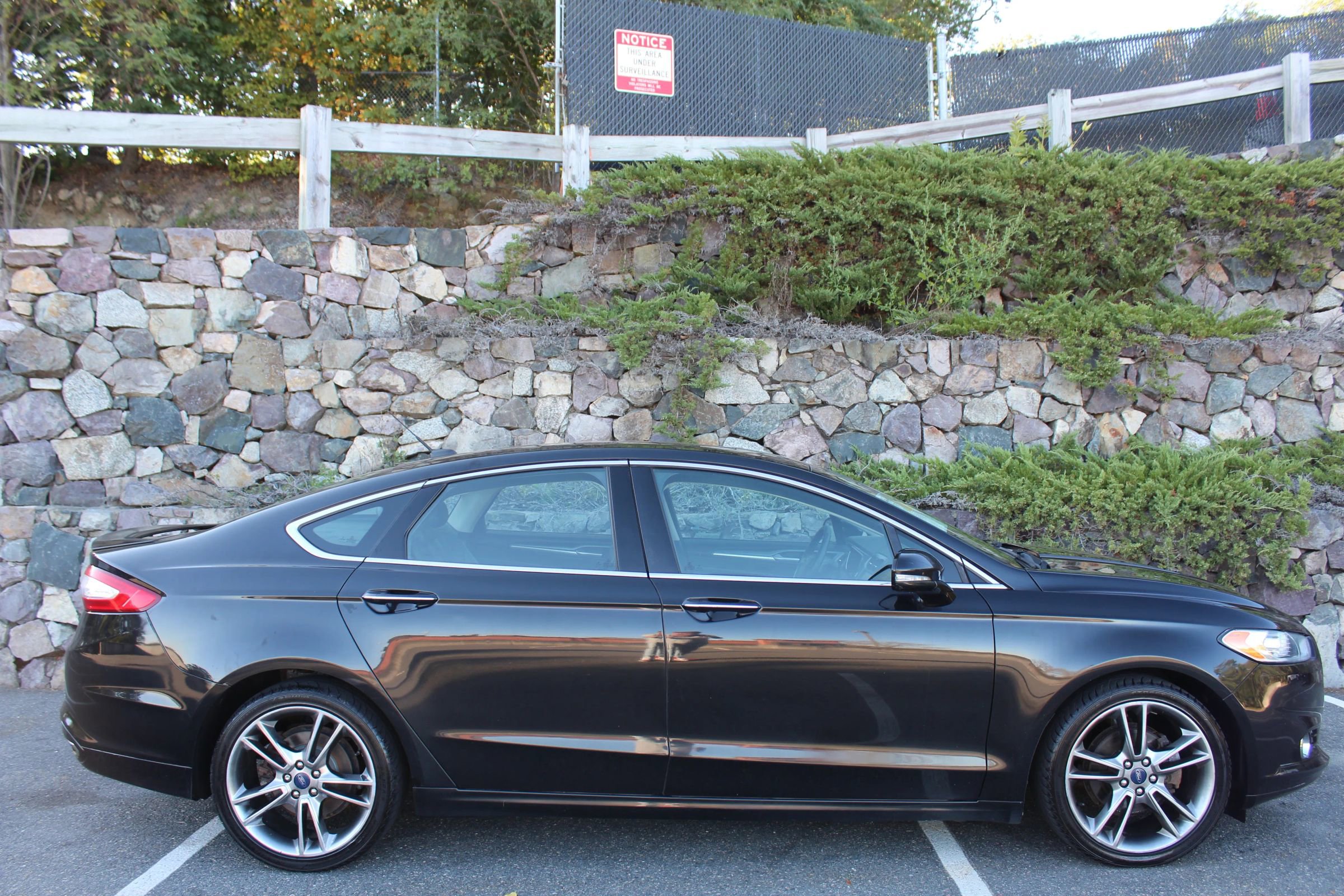 Used 2014 Ford Fusion Titanium image 5