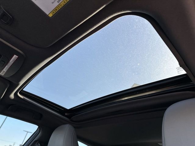 Used 2021 Toyota Avalon Limited w/ Advanced Safety Package image 22