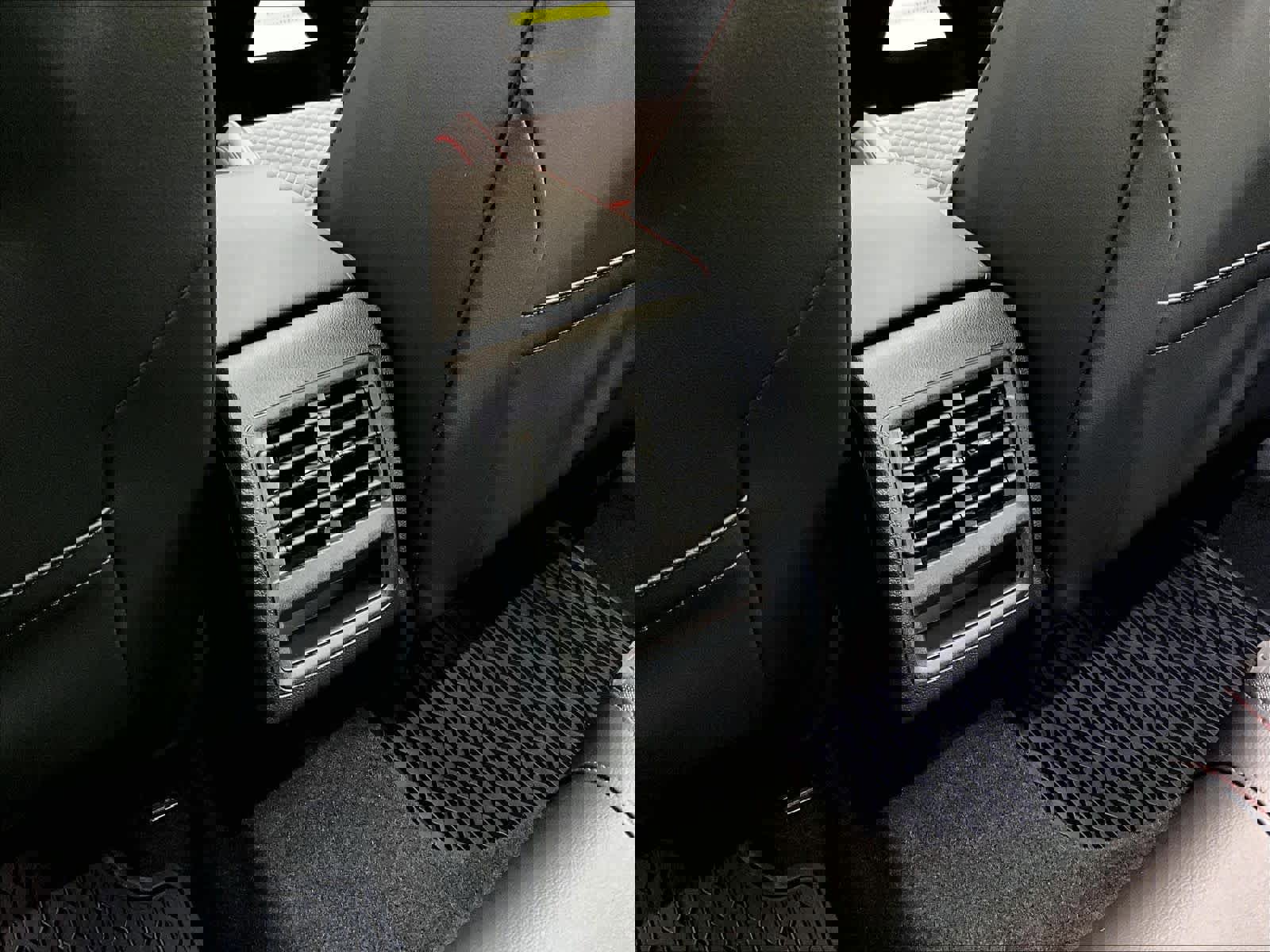 New 2026 Volkswagen GTI SE image 16