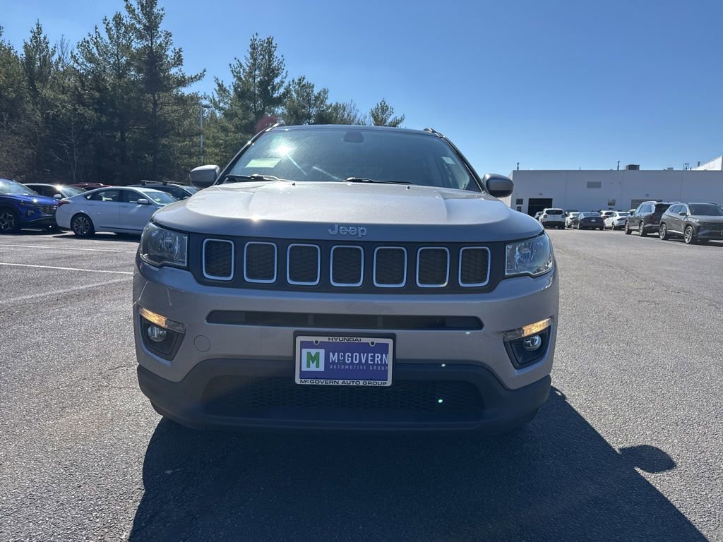 Used 2020 Jeep Compass Latitude w/ Cold Weather Group image 2