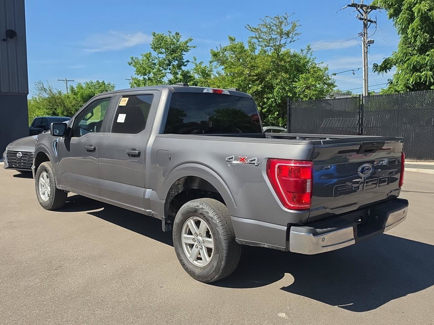 Used 2023 Ford F150 XLT AWD/4WD image 5