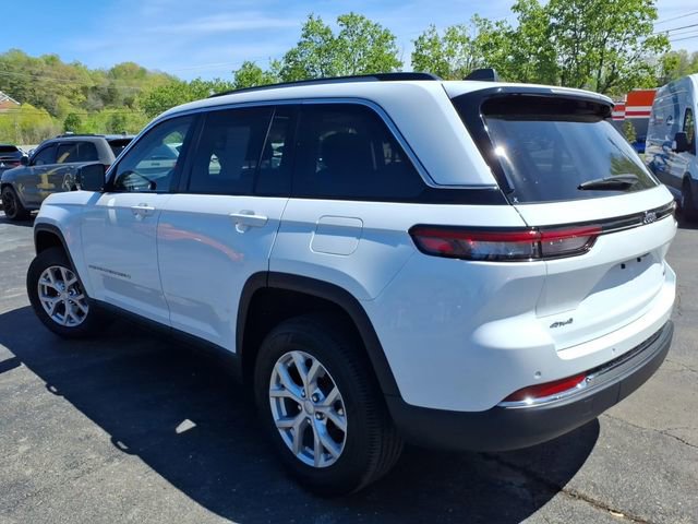 Used 2023 Jeep Grand Cherokee Limited AWD/4WD image 26