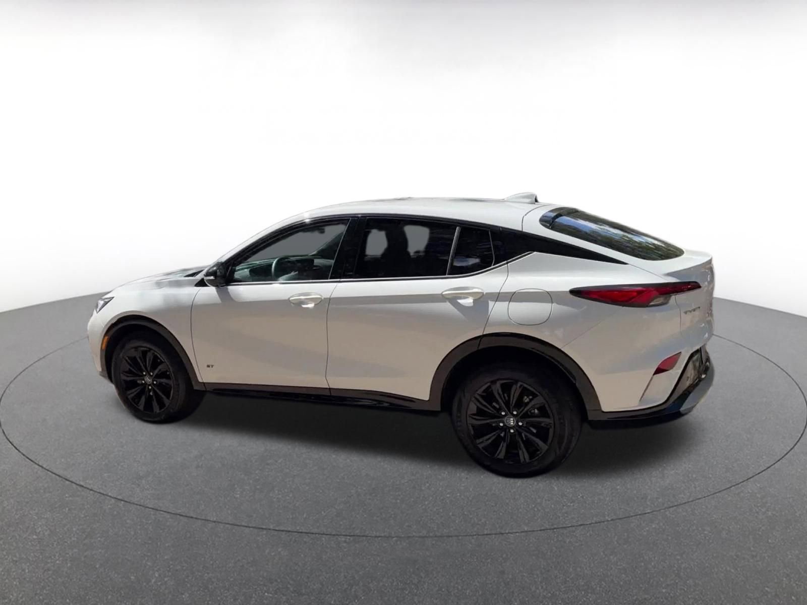 Used 2025 Buick Envista Sport Touring FWD image 16