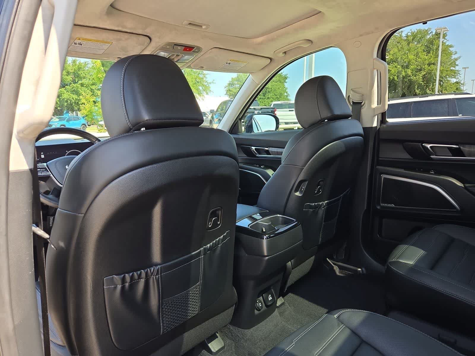 Certified 2024 Kia Telluride SX Prestige AWD/4WD image 17