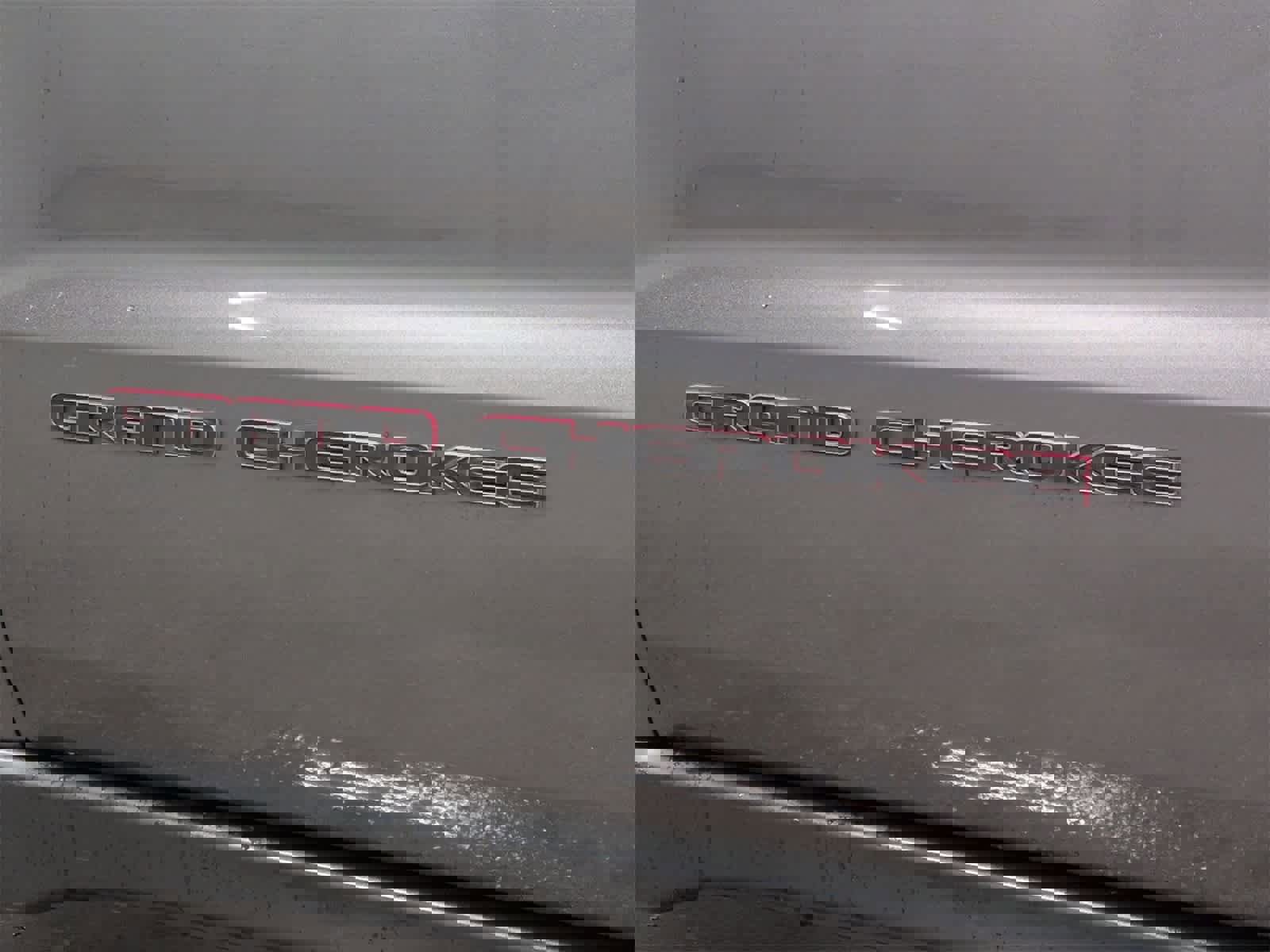 Certified 2019 Jeep Grand Cherokee Trailhawk w/ Interior Metal Package image 12