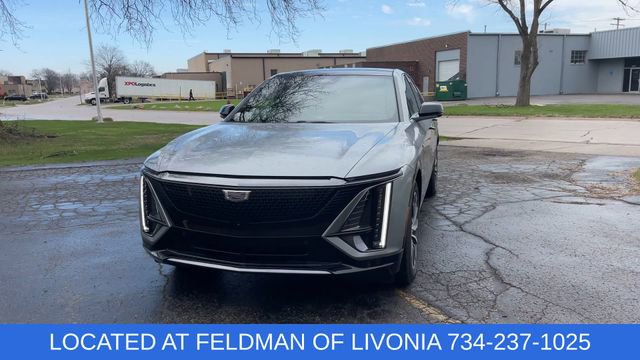 Used 2024 Cadillac Lyriq Sport image 3