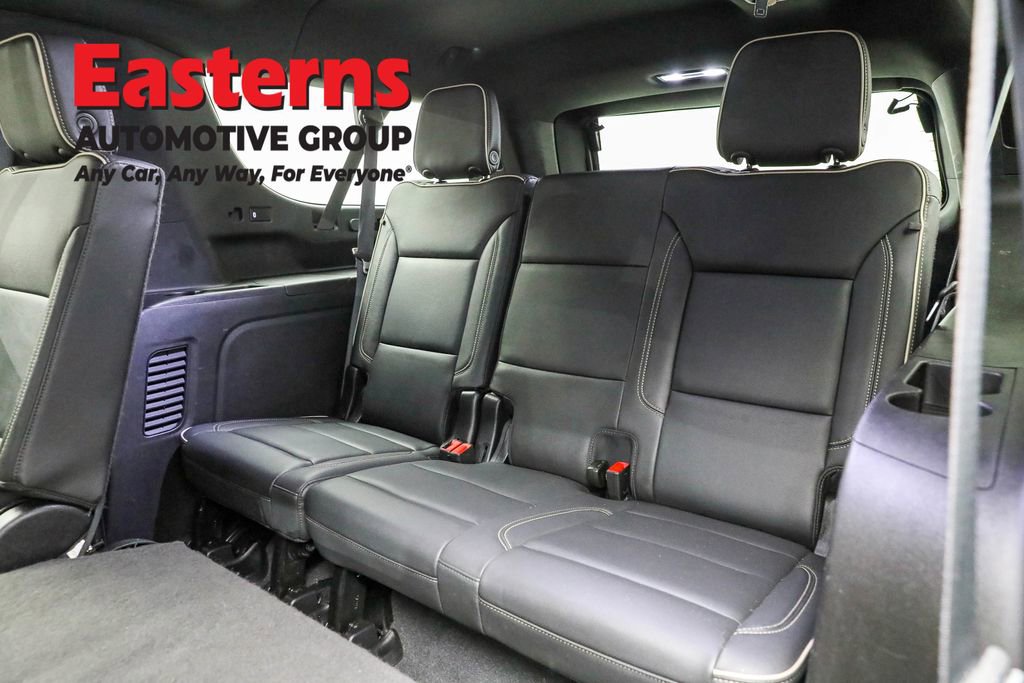 Used 2024 GMC Yukon XL SLT image 29