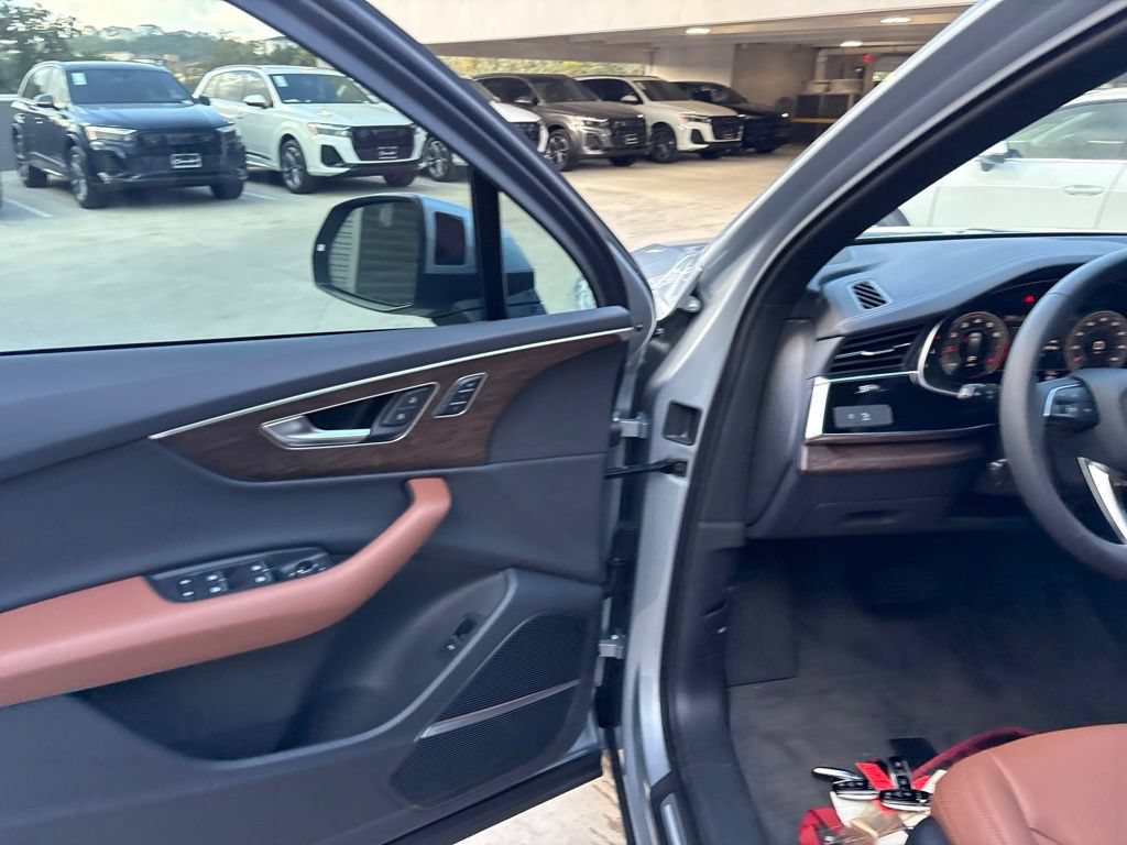 New 2026 Audi Q7 2.0T Premium AWD/4WD image 10