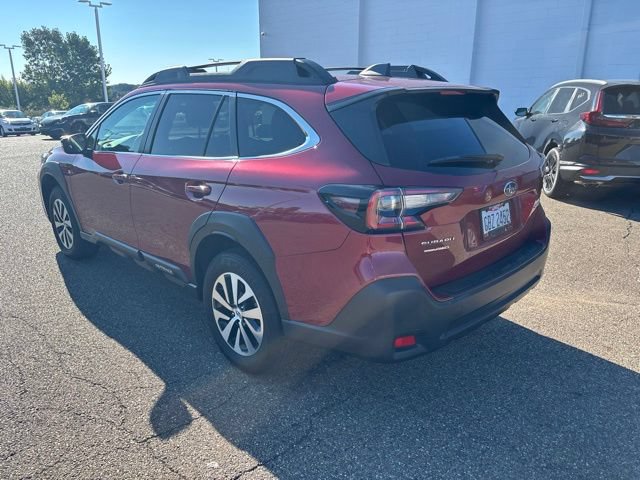 Used 2024 Subaru Outback Premium AWD/4WD image 4