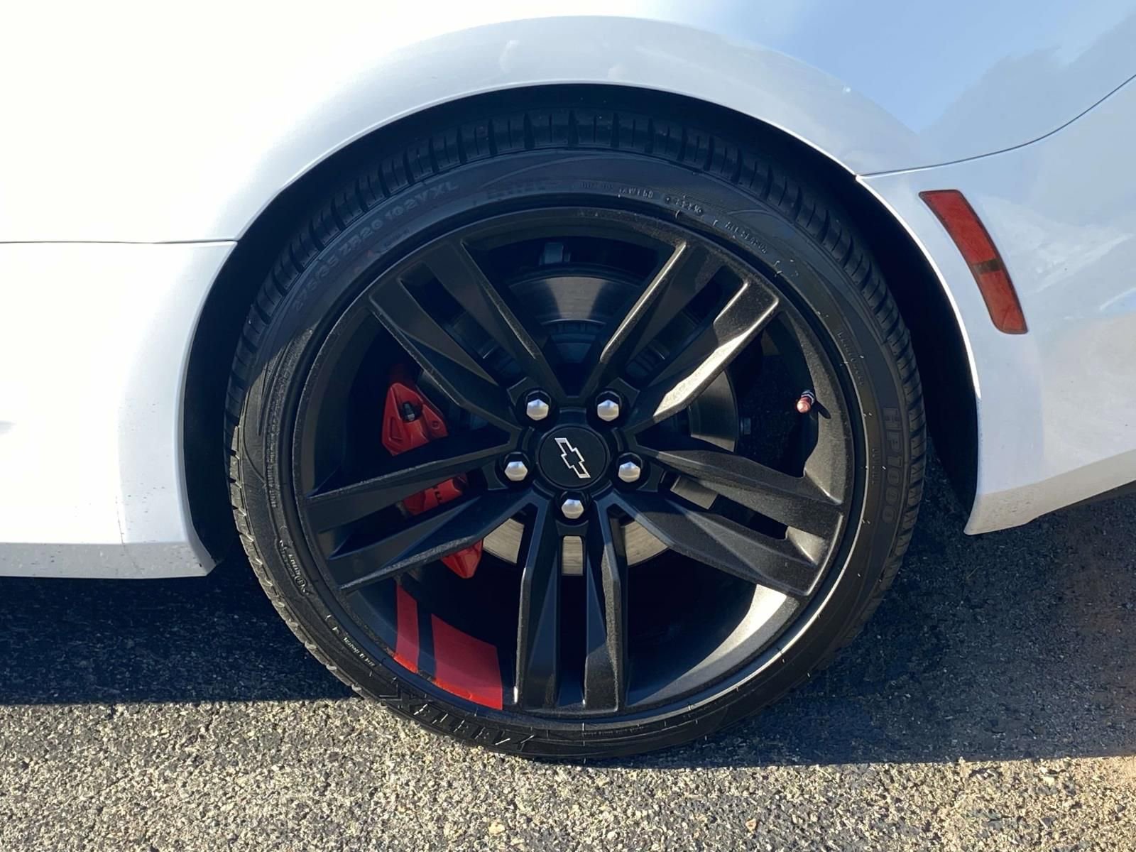 Used 2022 Chevrolet Camaro SS w/ Redline Edition RWD image 9