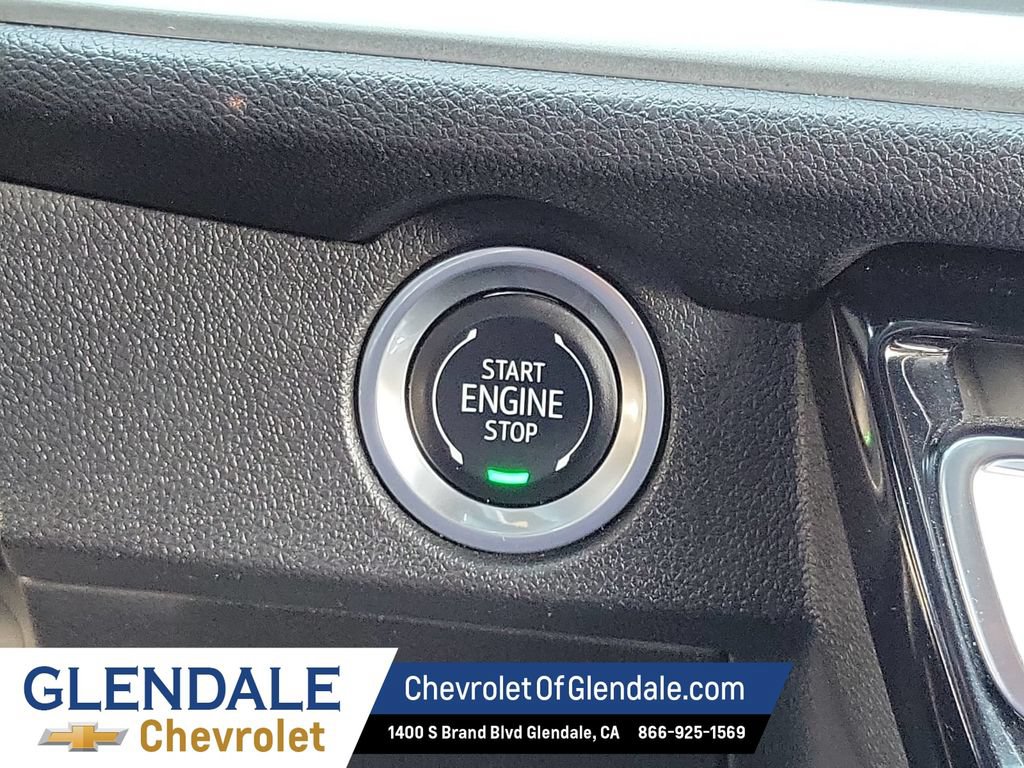 Certified 2024 Chevrolet Traverse LT AWD/4WD image 34