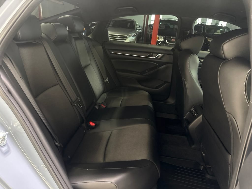 Used 2022 Honda Accord Sport image 35