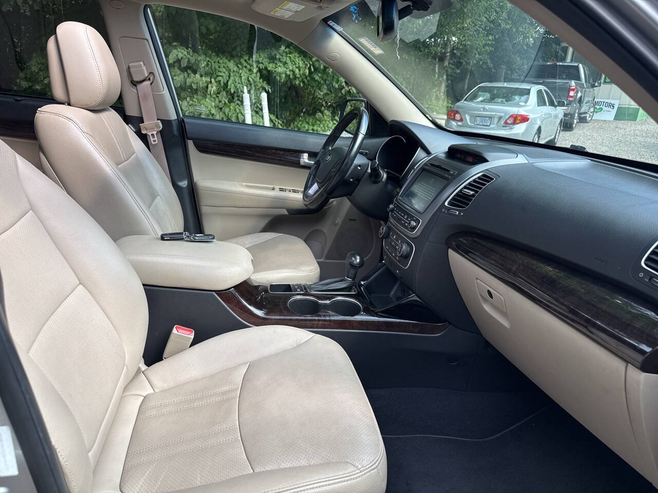 Used 2014 Kia Sorento EX w/ EX V6 Touring Package AWD/4WD image 18
