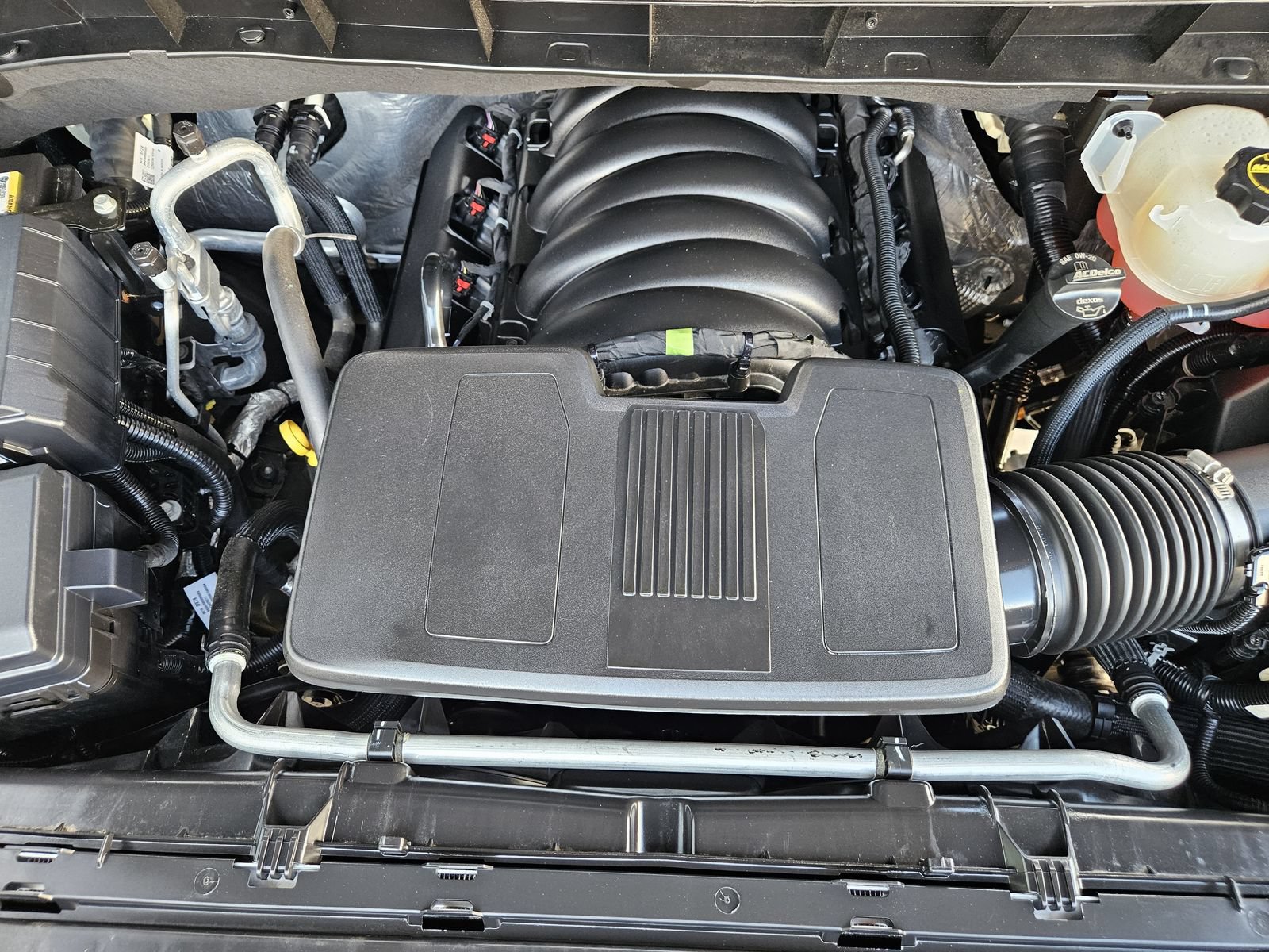 Certified 2025 Chevrolet Silverado 1500 High Country w/ High Country Premium Package AWD/4WD image 34