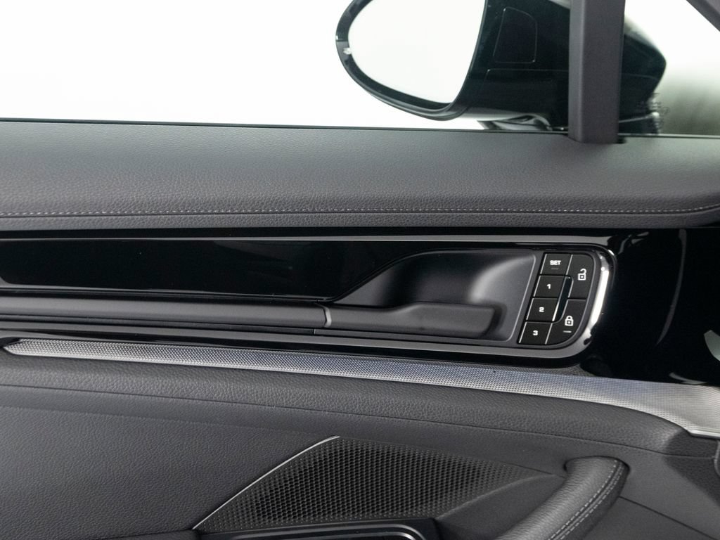 New 2026 Porsche Panamera 4 AWD/4WD image 20