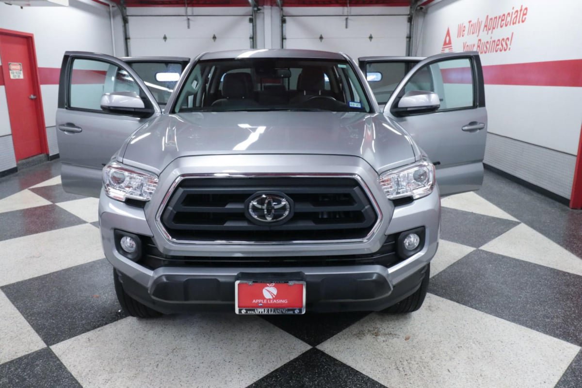 Used 2021 Toyota Tacoma SR5 image 24