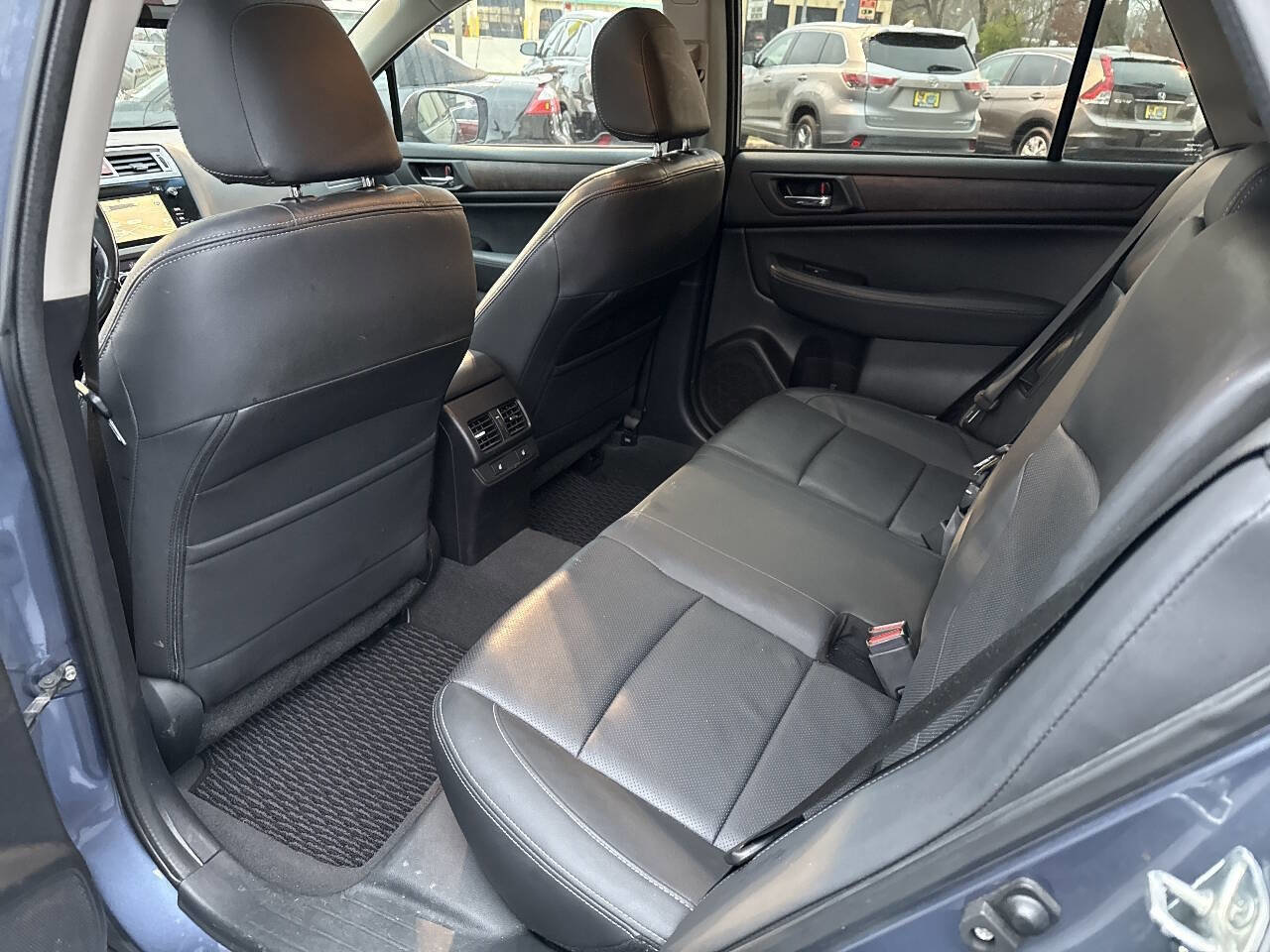 Used 2016 Subaru Outback 2.5i Limited image 39