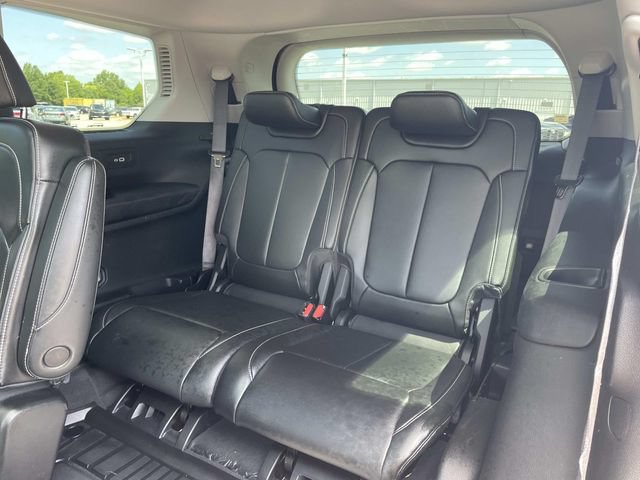 Used 2022 Jeep Grand Cherokee L Limited w/ Trailer Tow Group (B) RWD image 14