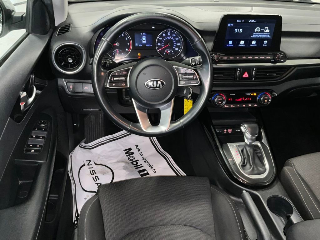 Used 2019 Kia Forte S image 32