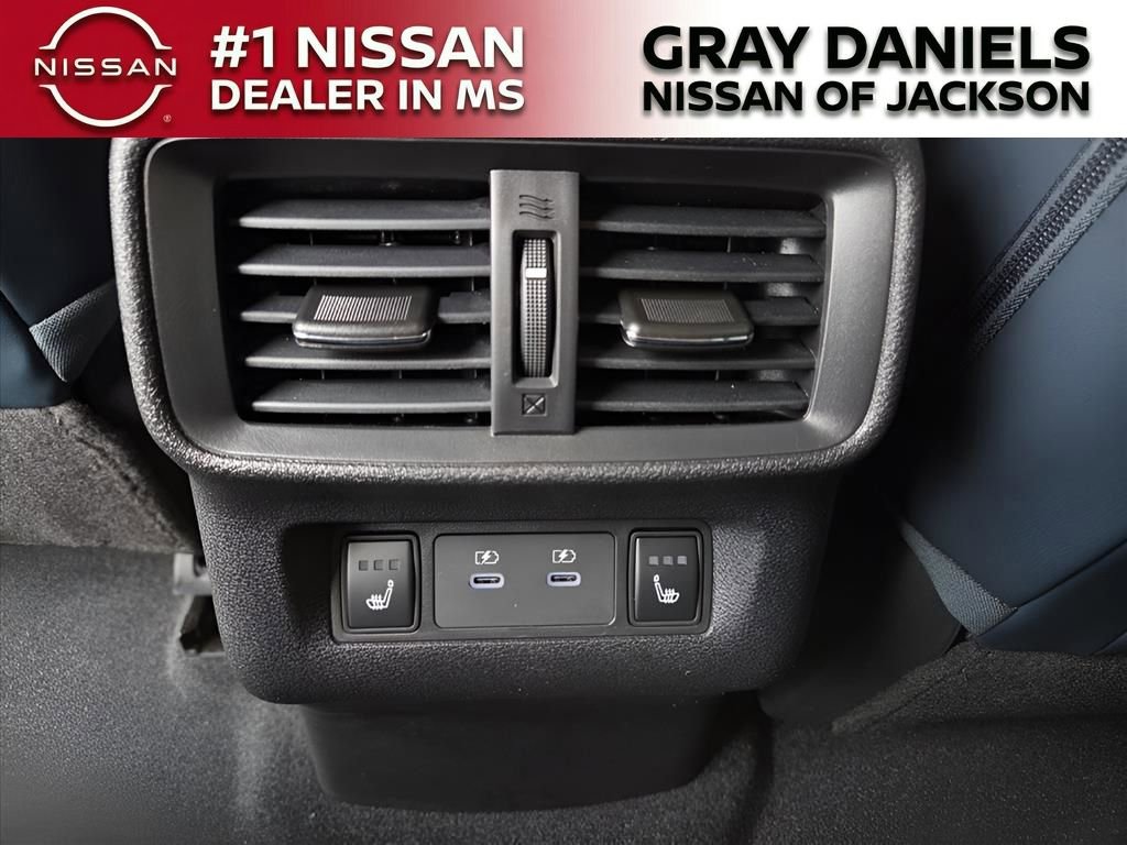 New 2026 Nissan Murano Platinum image 18