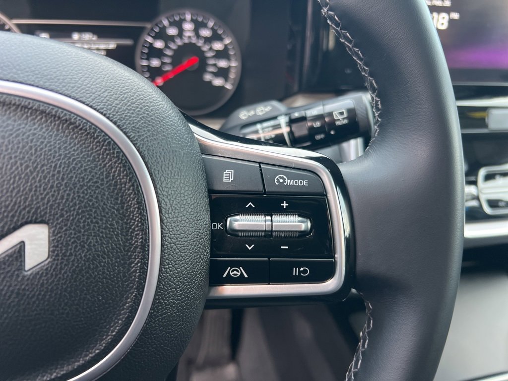 Certified 2023 Kia Sorento S image 14